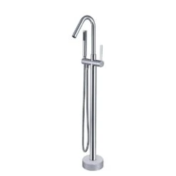 Single-Handle Freestanding Tub Faucet In Chrome